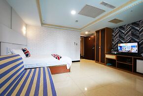 IHI loveriver Hotel