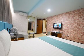 IHI loveriver Hotel