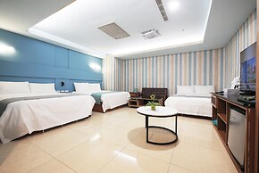 IHI loveriver Hotel