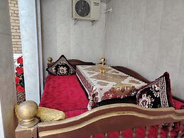 Mokhira Guest House