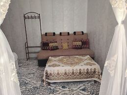 Mokhira Guest House
