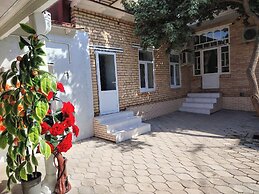 Mokhira Guest House