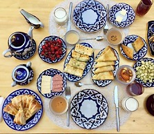 Mokhira Guest House