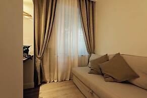 Aruna Suites