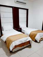 Ahlin Suites 3
