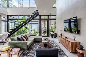 ANANA Casa Karmond