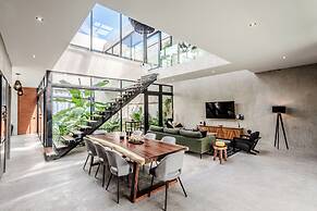 ANANA Casa Karmond