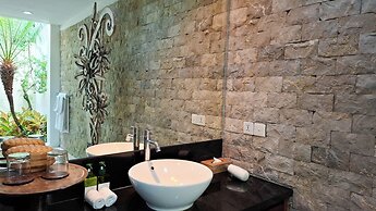 Villa Bugis Drupadi Seminyak