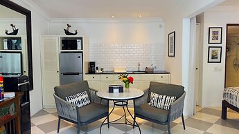 Villa Bugis Kayu Aya Seminyak