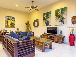 Villa Bugis Kayu Aya Seminyak