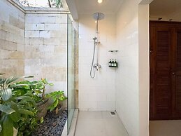 Villa Bugis Abimanyu Seminyak