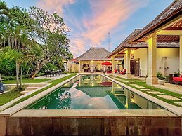 Villa Bugis Abimanyu Seminyak