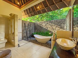 Villa Bugis Abimanyu Seminyak