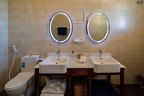 Coral Cliff Villas