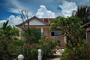 Coral Cliff Villas