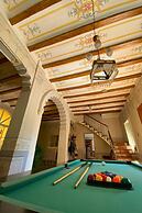 Complete, Spacious House, With Pool and Surrounded by Nature