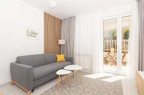 The Rose Garden Apartments