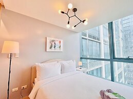 One Uptown Residence Near St Lukes