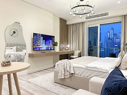 Scenic Views & Top Amenities - Address