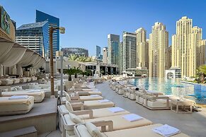 Scenic Views & Top Amenities - Address