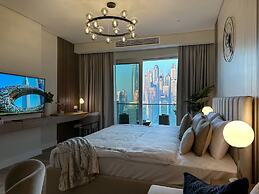Scenic Views & Top Amenities - Address