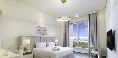 LUX Dream Palm Atlantis Sea View Suite