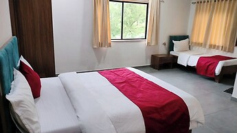 Golden Resort Igatpuri