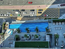 Bird's-eye view studio PalmTower