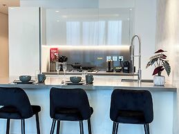 High Floor Burj Khalifa View Apartment