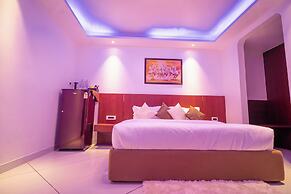 J60 Suites