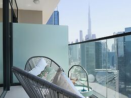 Burj Khalifa View with Designer Interior