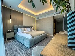 Burj Khalifa View Majestic 2BR Haven
