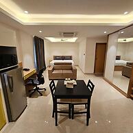 Western Suites