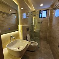Western Suites