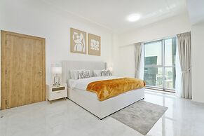 Lux BnB I Executive Tower I Business Bay