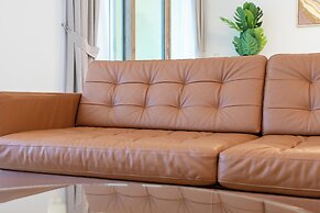 Lux BnB I Executive Tower I Business Bay
