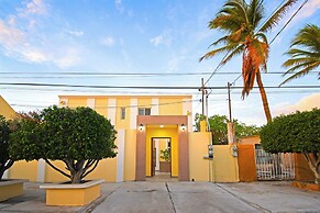 La Paz Condos with Pool 2 mi Malecon