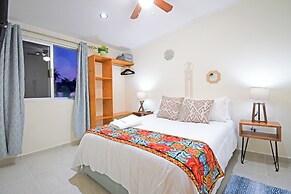 La Paz Condos with Pool 2 mi Malecon