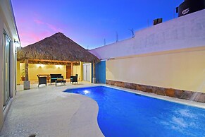 La Paz Condos with Pool 2 mi Malecon