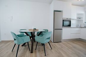 Spacious Luxury Trogir Apartments