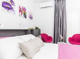 Scenic Elegant Trogir Villa With Pool