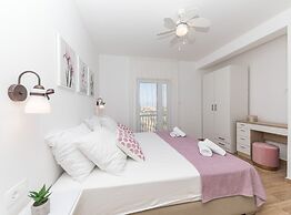 Scenic Elegant Trogir Villa With Pool