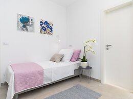 Scenic Elegant Trogir Villa With Pool