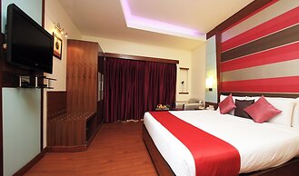 THE LUXANT HOTEL