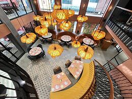 THE LUXANT HOTEL