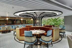 THE LUXANT HOTEL