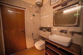 Corbett Cottage Resort