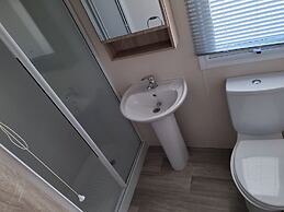 2 bed Caravan in Rhyl , dog Friendly, With Wifi