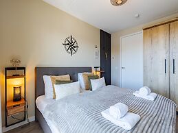 Apartment in Sint-annaland With Beach Access