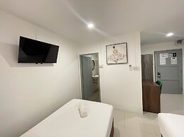 Royal BJ Hotel
